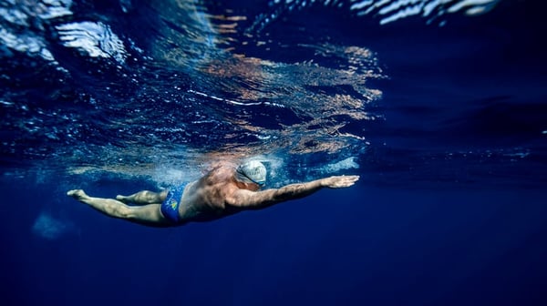 Lewis Pugh red sea swim